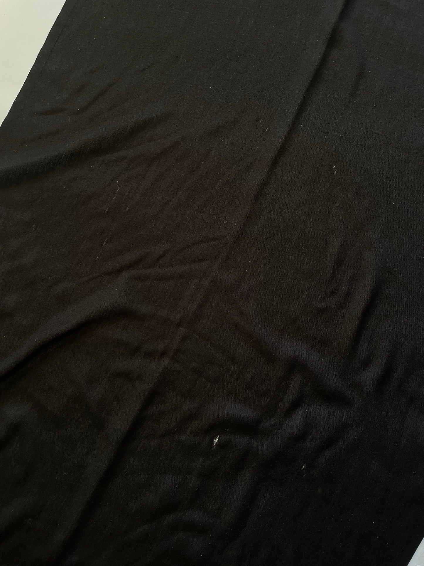 Melatonin Black Scarf